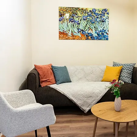 Apartmán Eviona Iris *