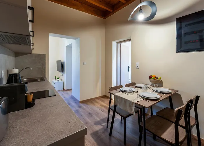 Apartament Eviona Iris *