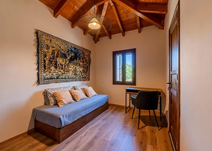 Eviona Iris Apartament *